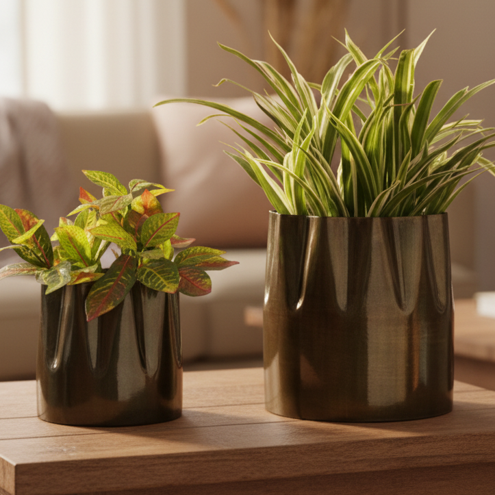 Glossy Cylindrical Metal Planter Set