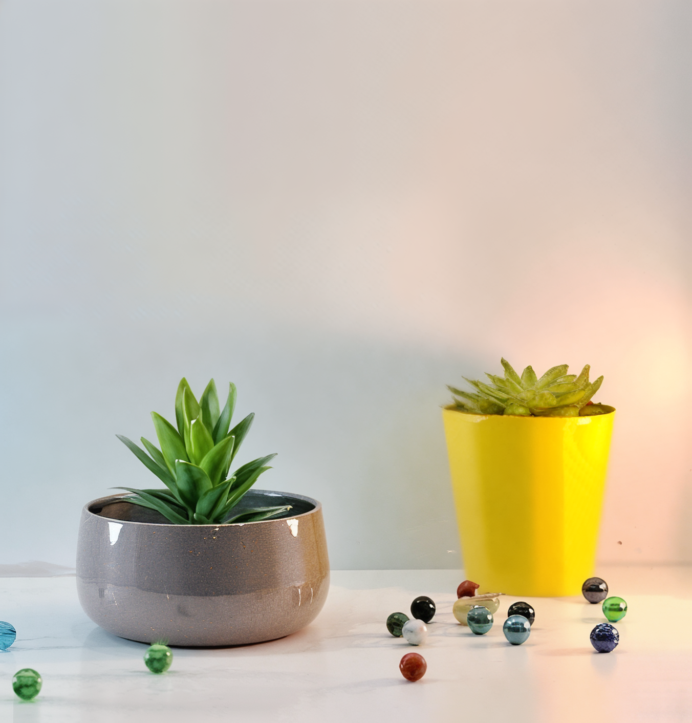 Wide Rim Round Stone-Finish Pot