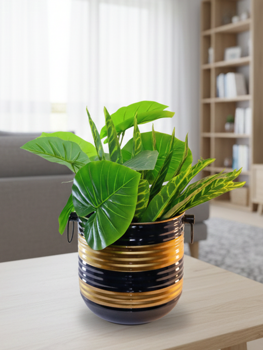 Stylish Round Planter with Stripes – 9.84 Inch – Decorative Indoor Plant Pot