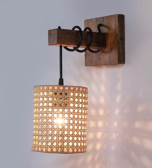 Handcrafted Rattan Wall Lamp Revanshi