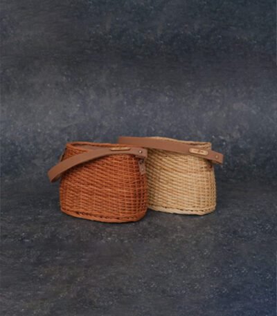 Handwoven Kashmiri Willow Wicker Kuri Bag with Leather Strap – 8″ x 6″ x 10″