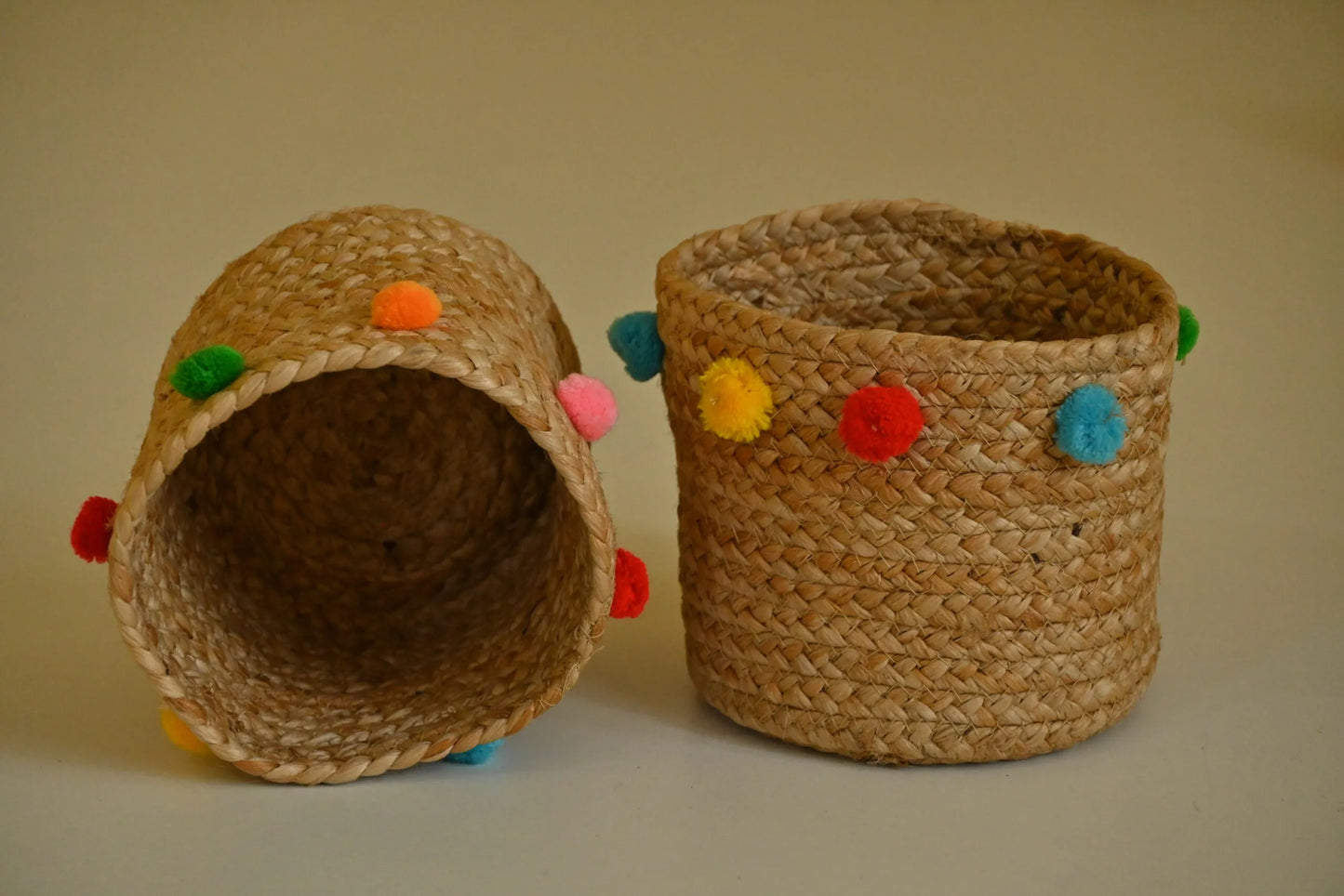 Handicraft Raffia & Jute Pen Holder