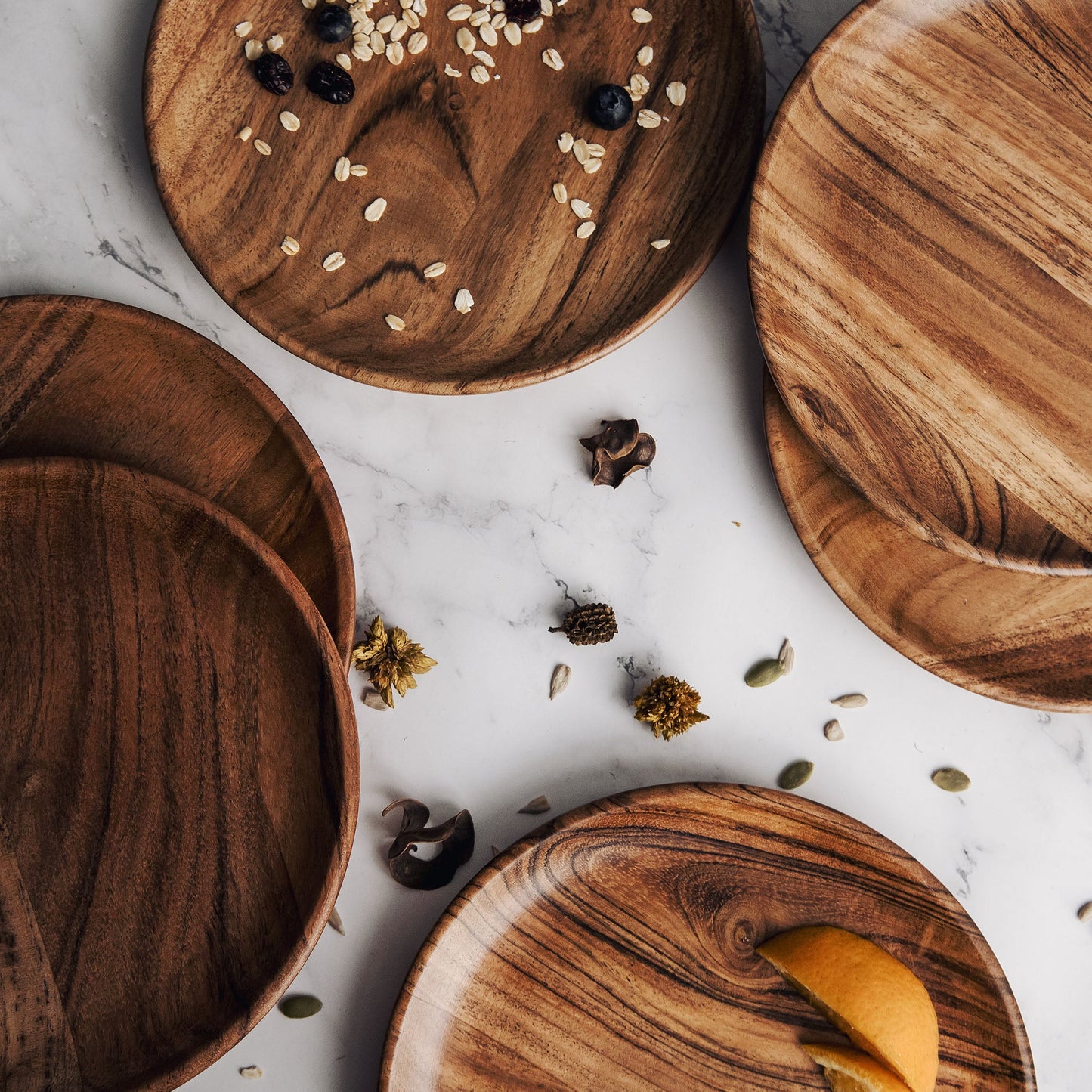 Dune Acacia Wood Plate Set 12-Piece Dinnerware