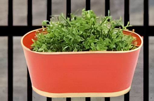 Iron Oval Hanging Pot