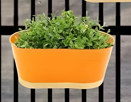 Iron Oval Hanging Pot