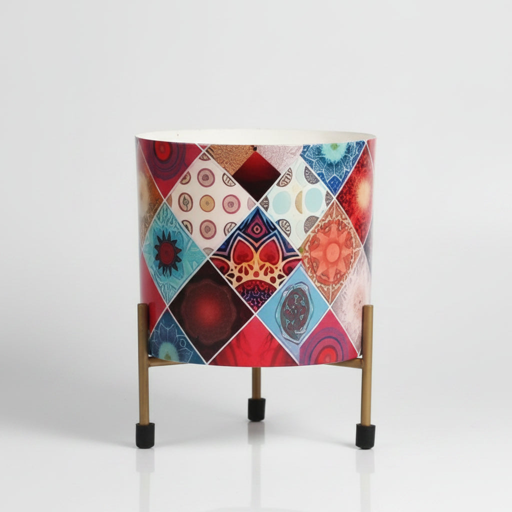 Designer Metal Pot with Attached Tray