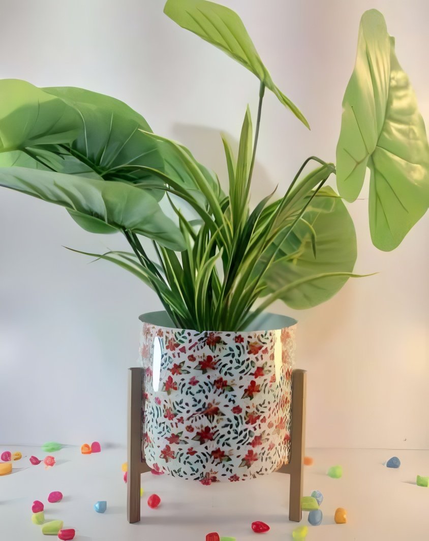 Printed Metal Pot with Wooden Stand – Multicolor Variants