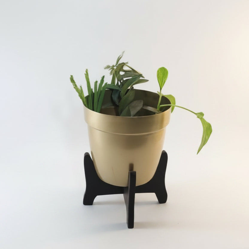 Decorative Metal Pot with Wooden Stand – Minimalist Indoor Planter