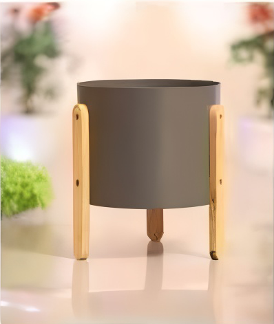 Round Planter with Wooden Stand