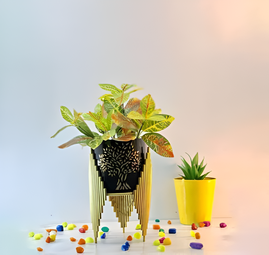 Geometric Stand Cone Metal Planter