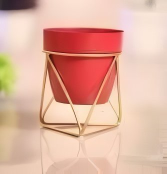 Geometric prism style metal planters
