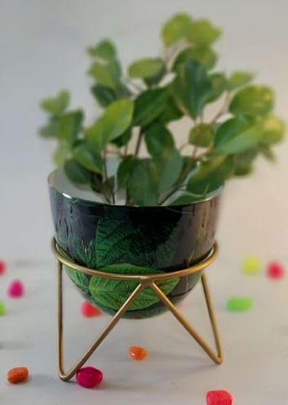 Round Metal Planter with Triangular Stand – Medium Size