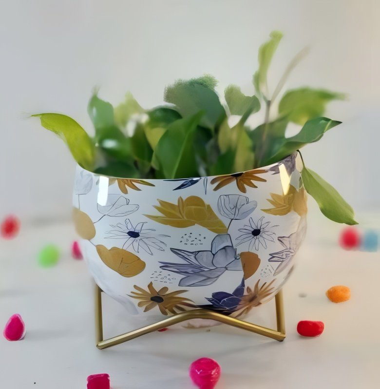 Round Patterned Metal Planter