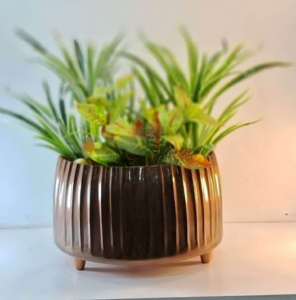Wide Ribbed Metal Planter with Raised Base – Oval Shape