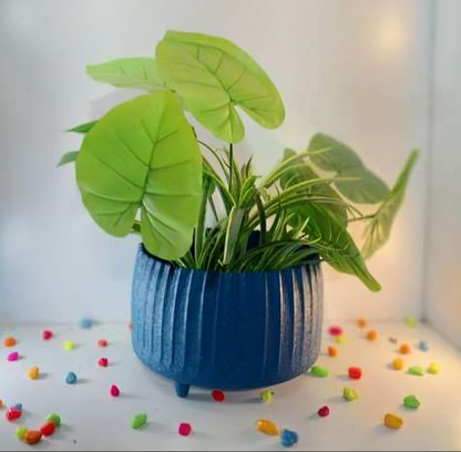 Wide Ribbed Metal Planter with Raised Base – Oval Shape