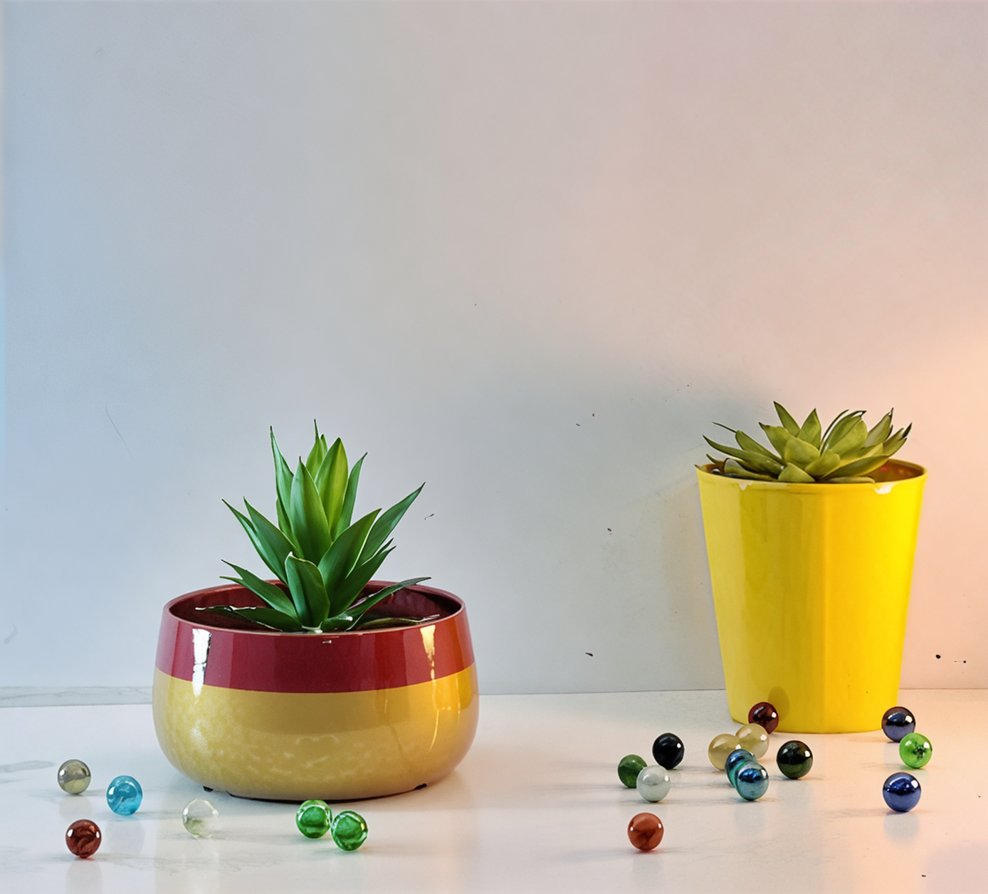 Wide Rim Round Stone-Finish Pot