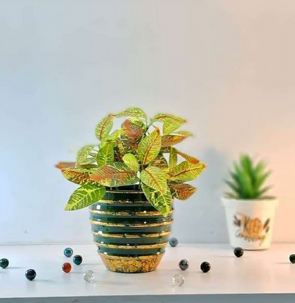 Striped Round Metal Planter – Glossy Finish