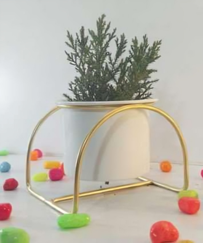 Modern Arch Metal Planter Stand with Pot