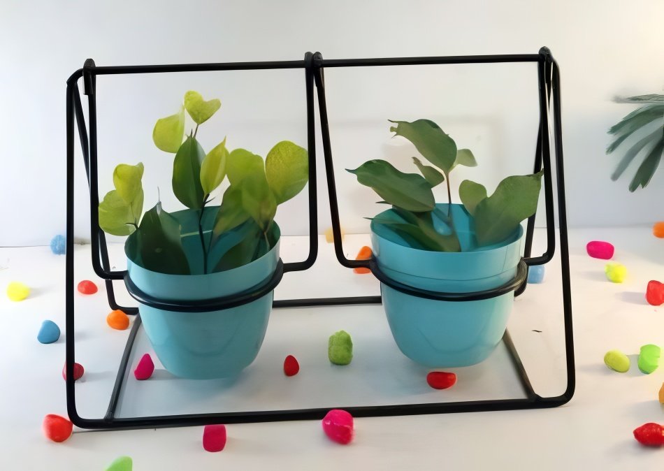 Metal Swing Planter – Twin Pot Hanging Frame