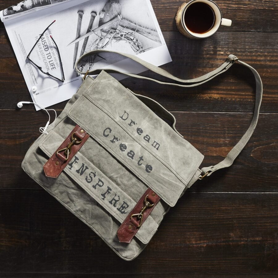 Dream Creates Messenger Laptop Bag For Men & Women