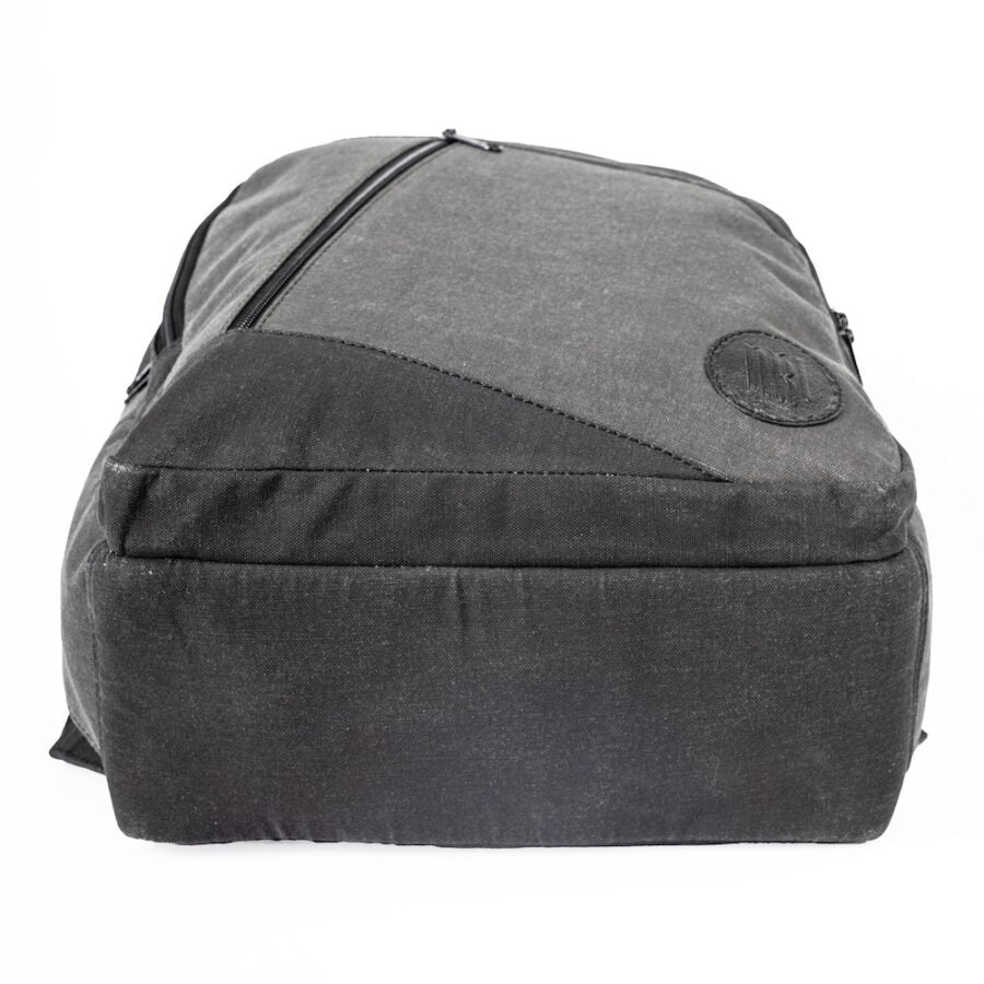 Lite Backpack Bag For Men & Women – Black