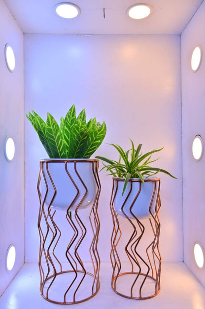 Wavy Metal Planter Set – Set of 2 Modern Decorative Planters