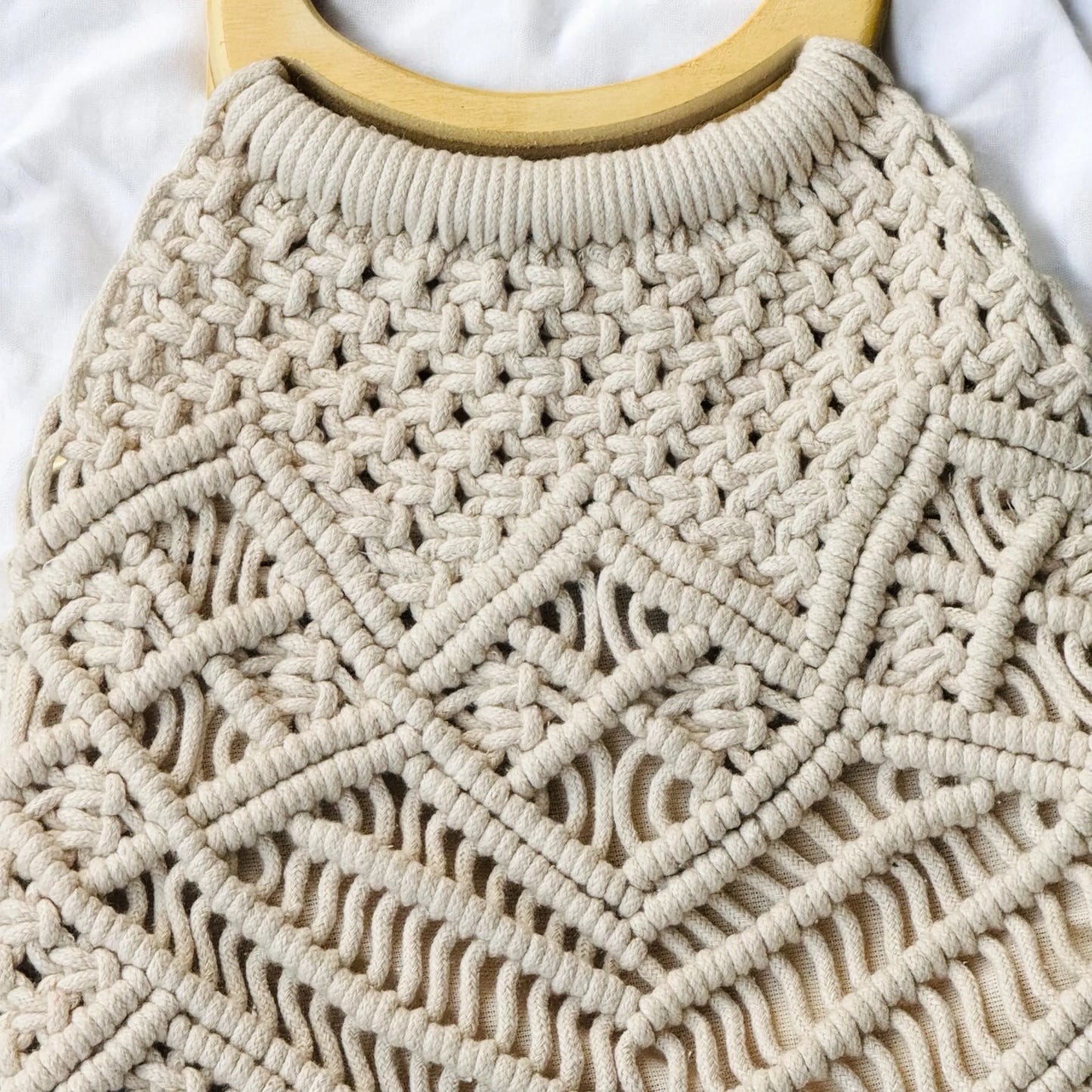 Pretty Lady Cotton Macrame boho Bag – Boho Chic Beach with White Wooden Handle