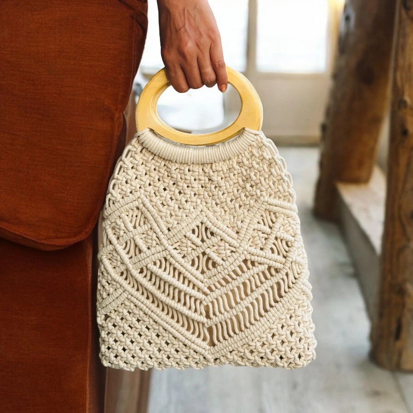 Pretty Lady Cotton Macrame boho Bag – Boho Chic Beach with White Wooden Handle
