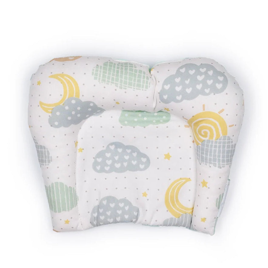 Lost in Clouds Cavity Neck Pillow