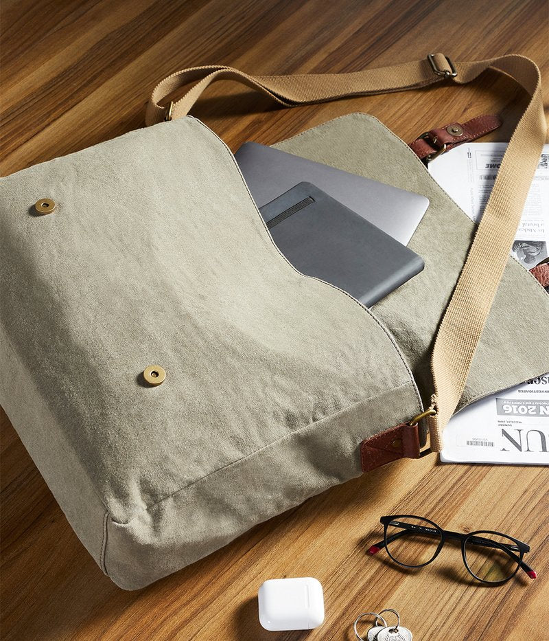 Wanderer Messenger Laptop Bag for Men & Women