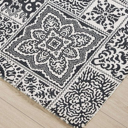 Printed Vintage Dhurrie Carpet Rug Runner Floor Mat Black and White 3.5 X 5.5 Ft