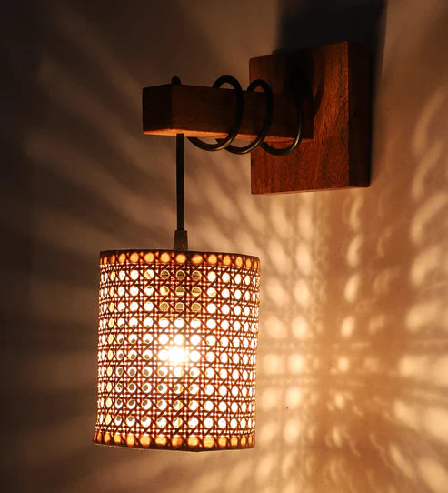 Handcrafted Rattan Wall Lamp Revanshi