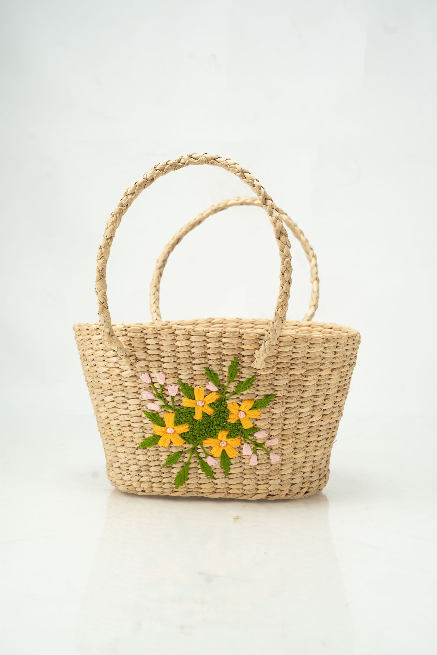Ladies Hand Kauna Grass Bag with Embroidery