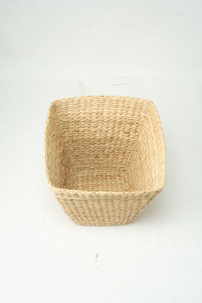 Square Tapered Natural Straw Dust Bin