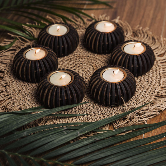 Cerra Pine Wood Tealight Candle Holder