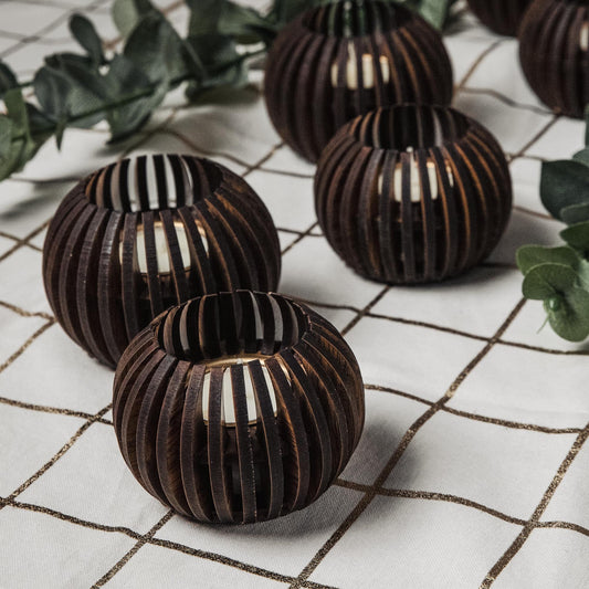 Ciana Pine Wood Tealight Candle Holder