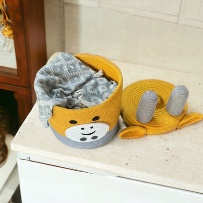 Hand-Woven Giraffe Storage Hamper