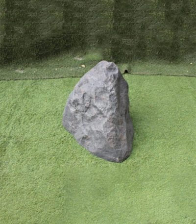 Arrow Indoor Rock Dimensions: 50.8 x 38.1 x 48.2 cm