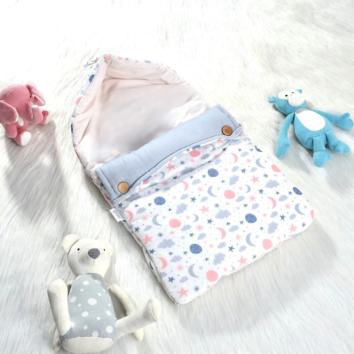 Sovana Twinklers 3-in-1 Muslin Carrier Nest & Sleeping Bag
